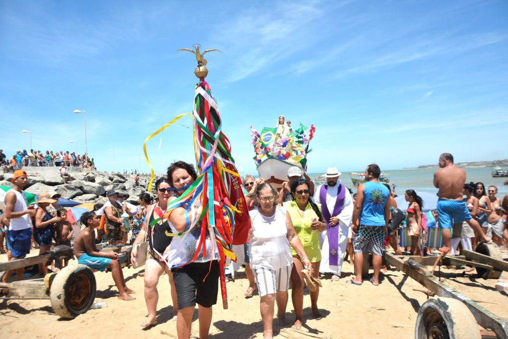  109ª Festa das Canoas de Marataízes resgata tradição religiosa